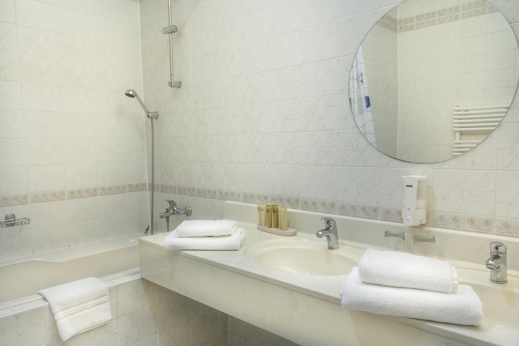 Hotel Ostende Karlovy Vary Ngoại thất bức ảnh