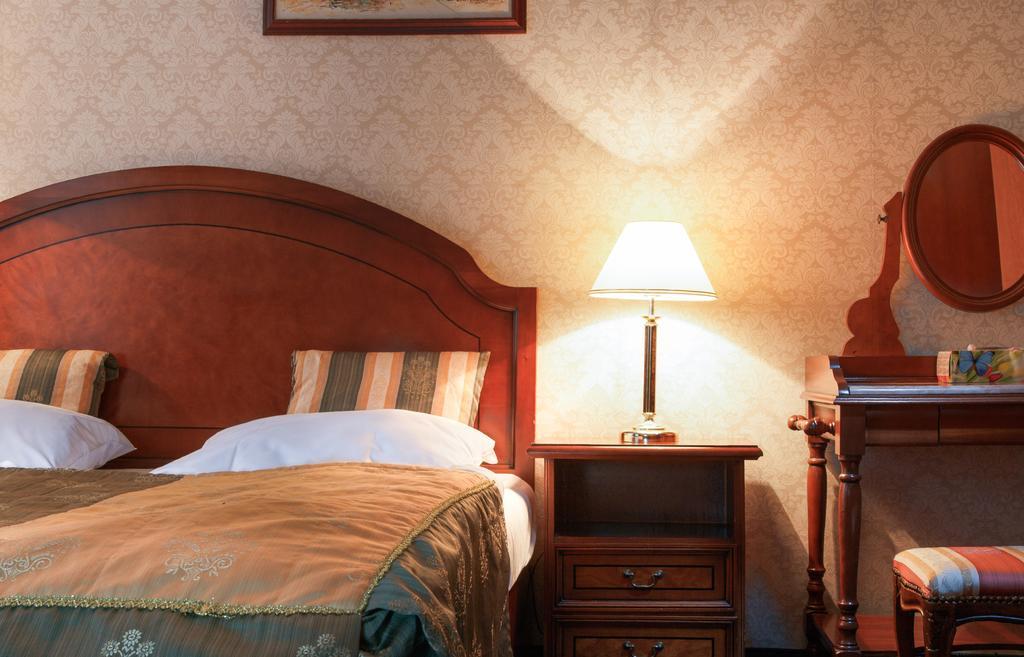 Hotel Ostende Karlovy Vary Ngoại thất bức ảnh